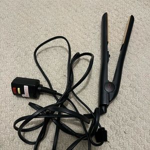 Chi hair straightener 1”